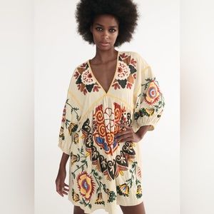 ZARA EMBROIDERED LINEN BLEND DRESS! Perfect condition! Stunning! Size LARGE